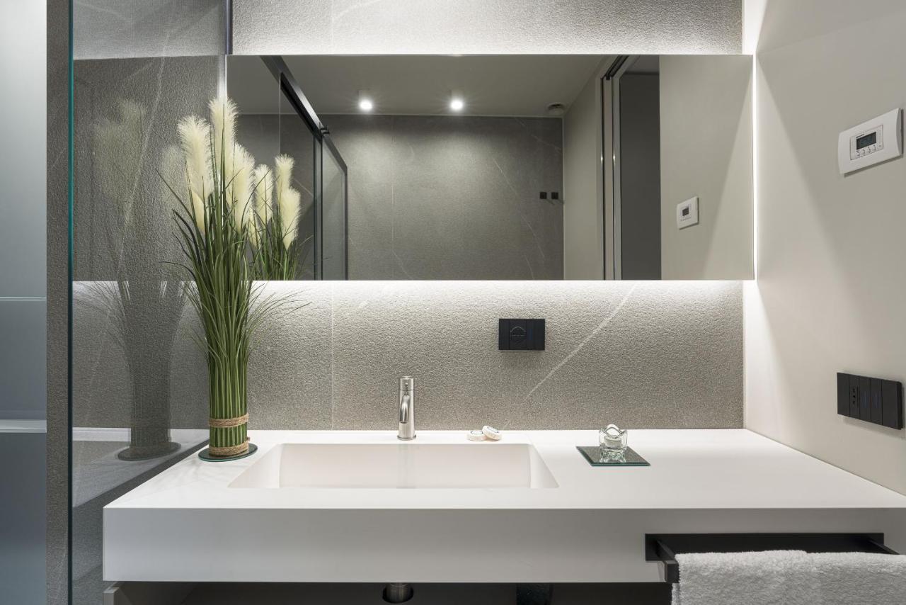 Aera Luxury Suites By Wonderful Italy Catania Exterior photo